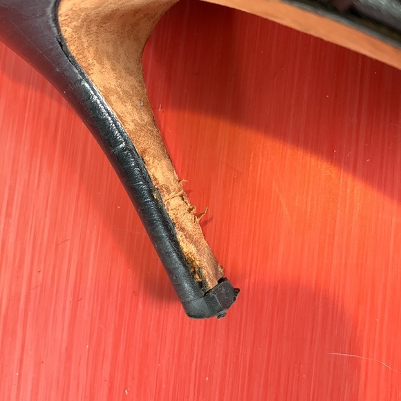 Kate Spade pointy toe black heels size 6 - Picture 9 of 10